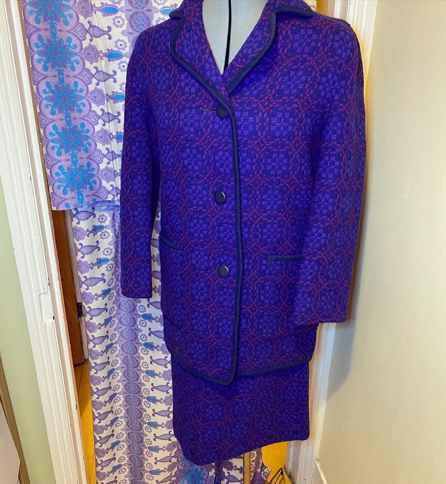 Vintage 60s Welsh wool Tapestry pea coat skirt set suit purple size 12 pockets Eclipse