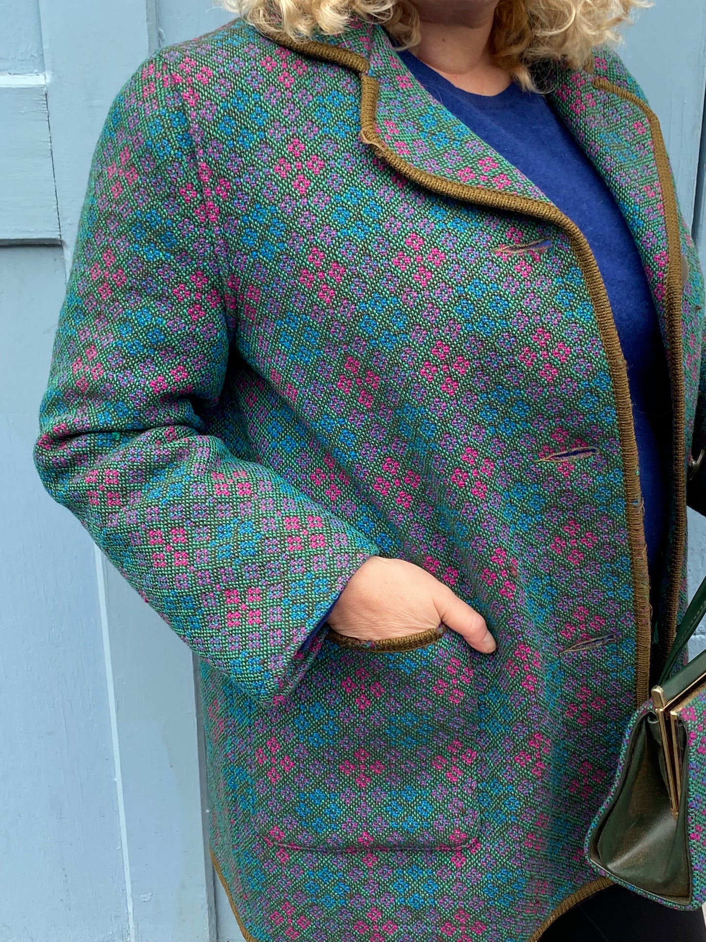 Vintage 60s Welsh wool Tapestry pea coat green pink print size 12 pockets