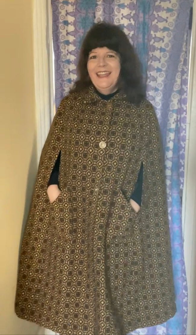 Vintage Welsh Wool Tapestry long cape geometric Celtic print brown tan bronze buttons pockets up to size 18 20