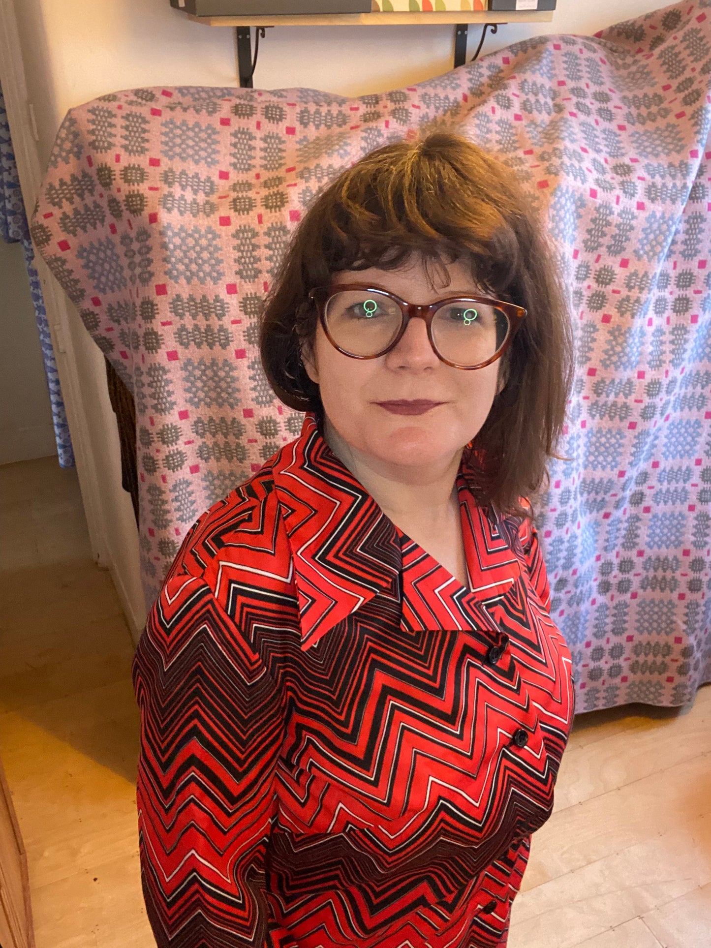 Vintage Black red zig zag 70s shirt dress size 16 18