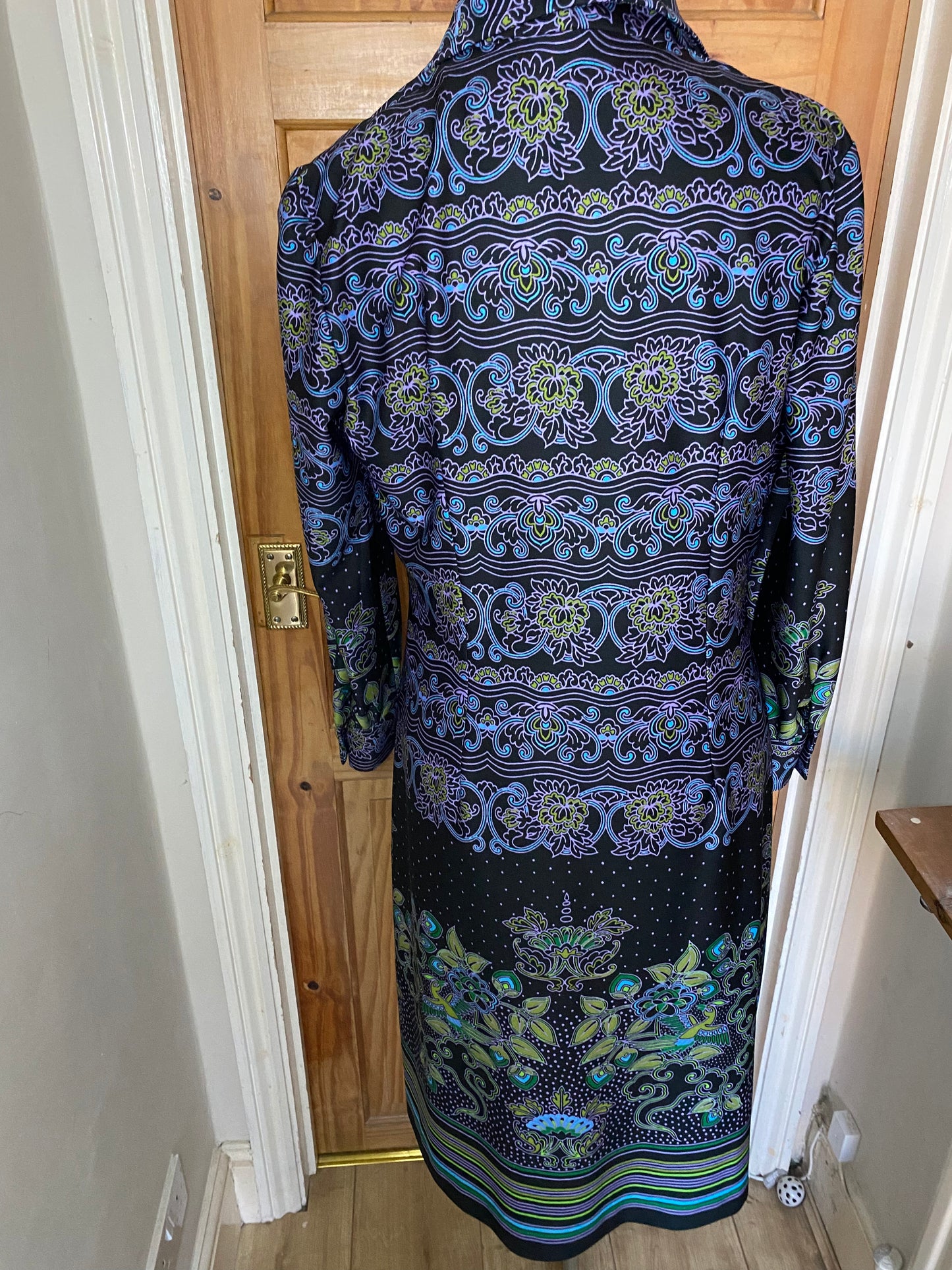 Vintage 70s polyester C&A purple blue floral print dagger collar midi shirt dress size 12