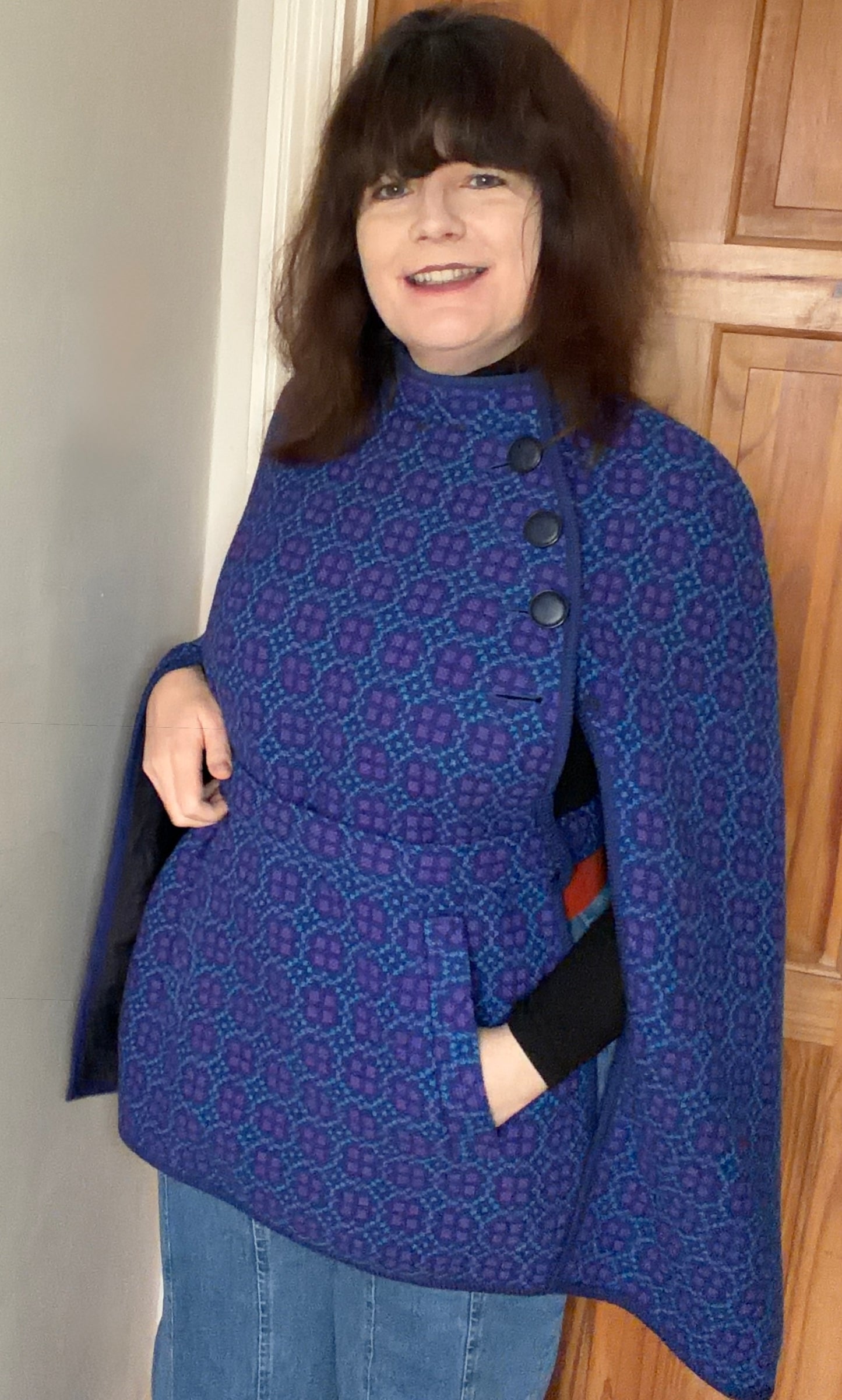 Vintage Welsh Wool Tapestry cape Eclipse geometric print blue pink belt side buttons pockets up to size 14. 40 inch bust