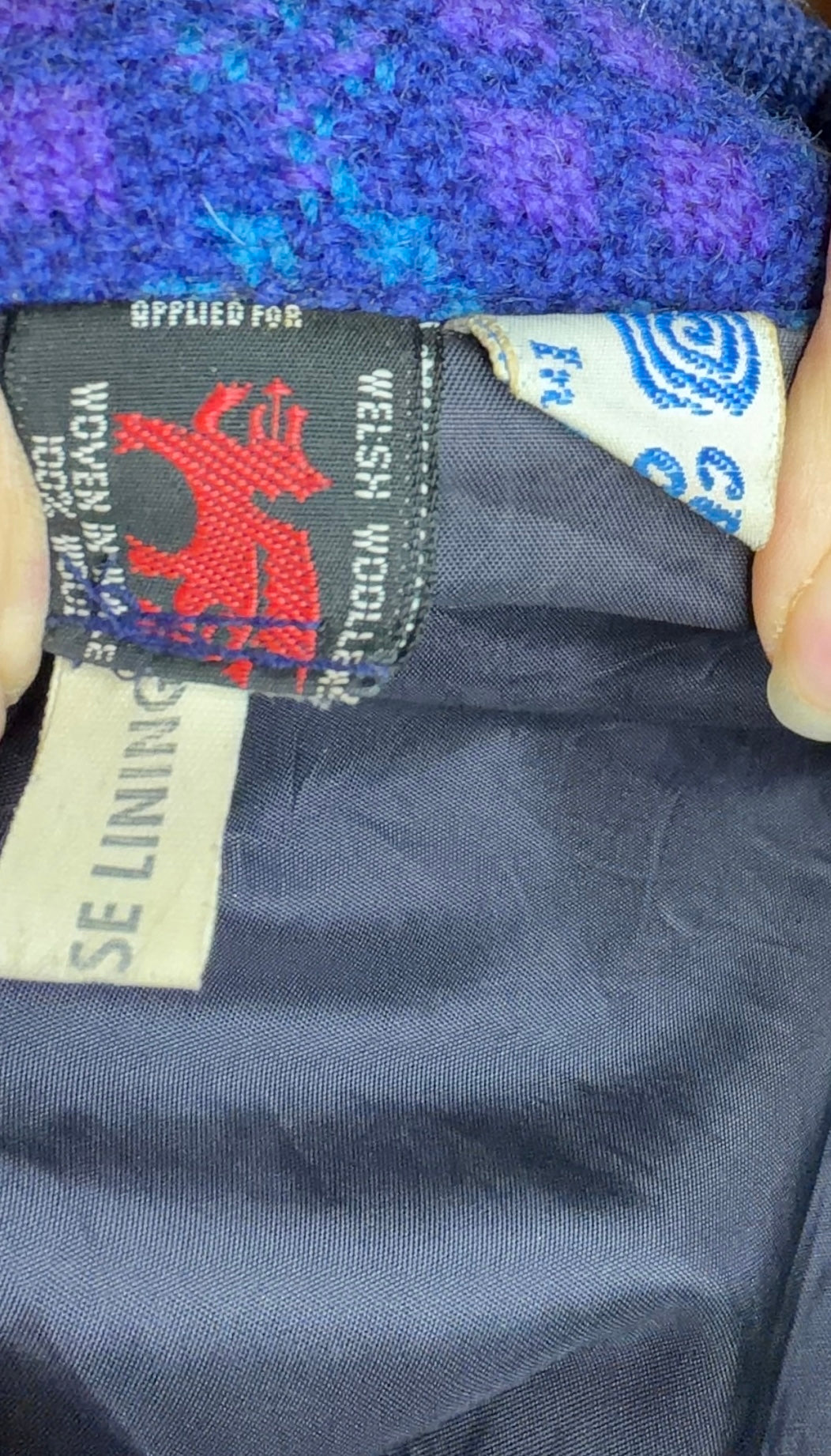 Vintage Welsh Wool Tapestry cape Eclipse geometric print blue pink belt side buttons pockets up to size 14. 40 inch bust