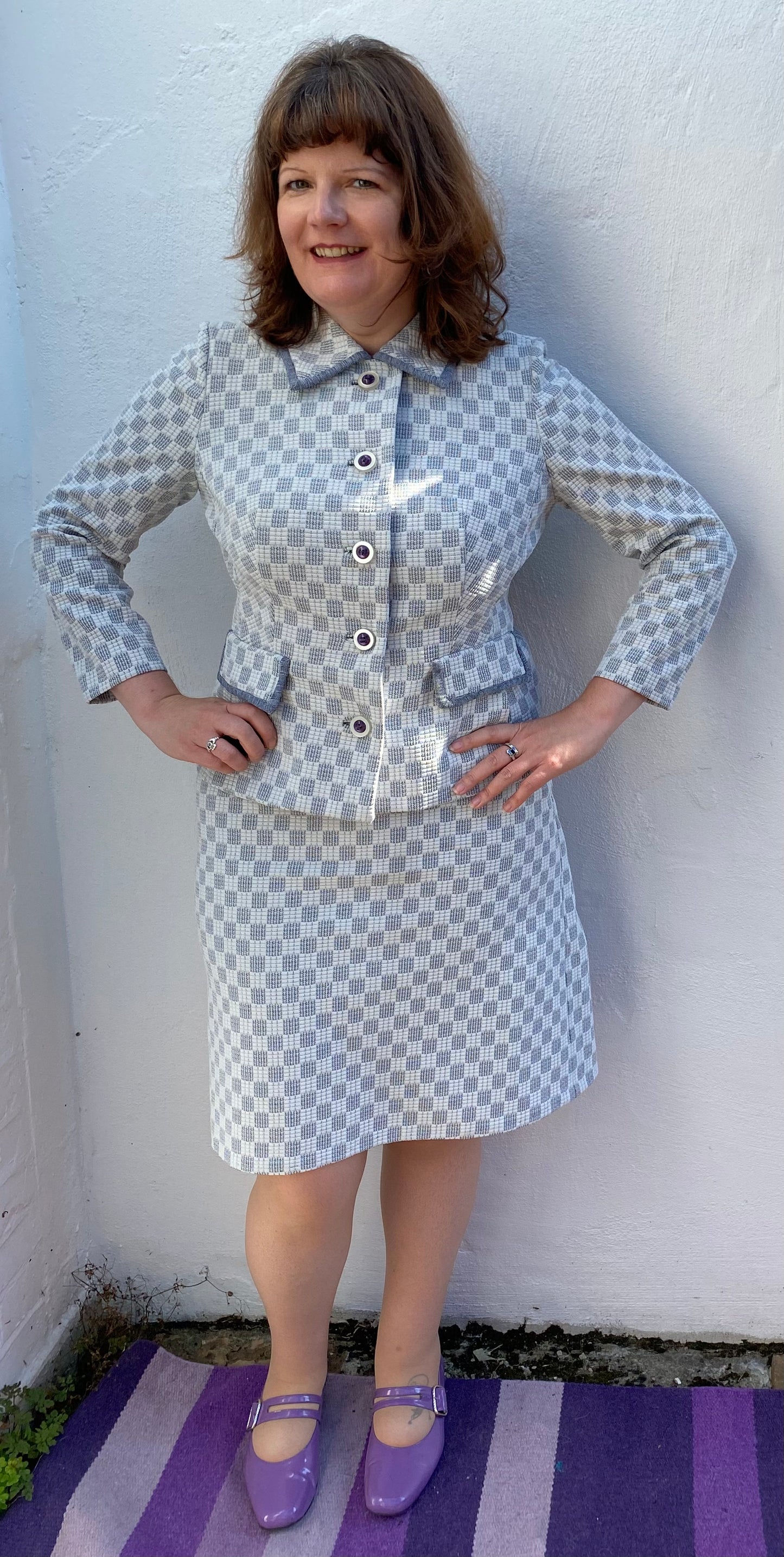 Vintage Grey white Crimplene print 60s 70s jacket skirt suit two piece Eastex Label size 12 14