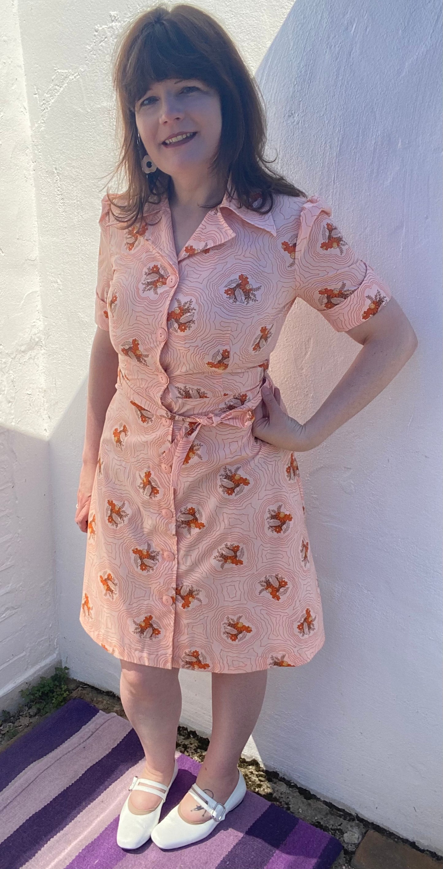 Vintage 70s Cotton polyester orange peach print belted shirt dress print size 10 12