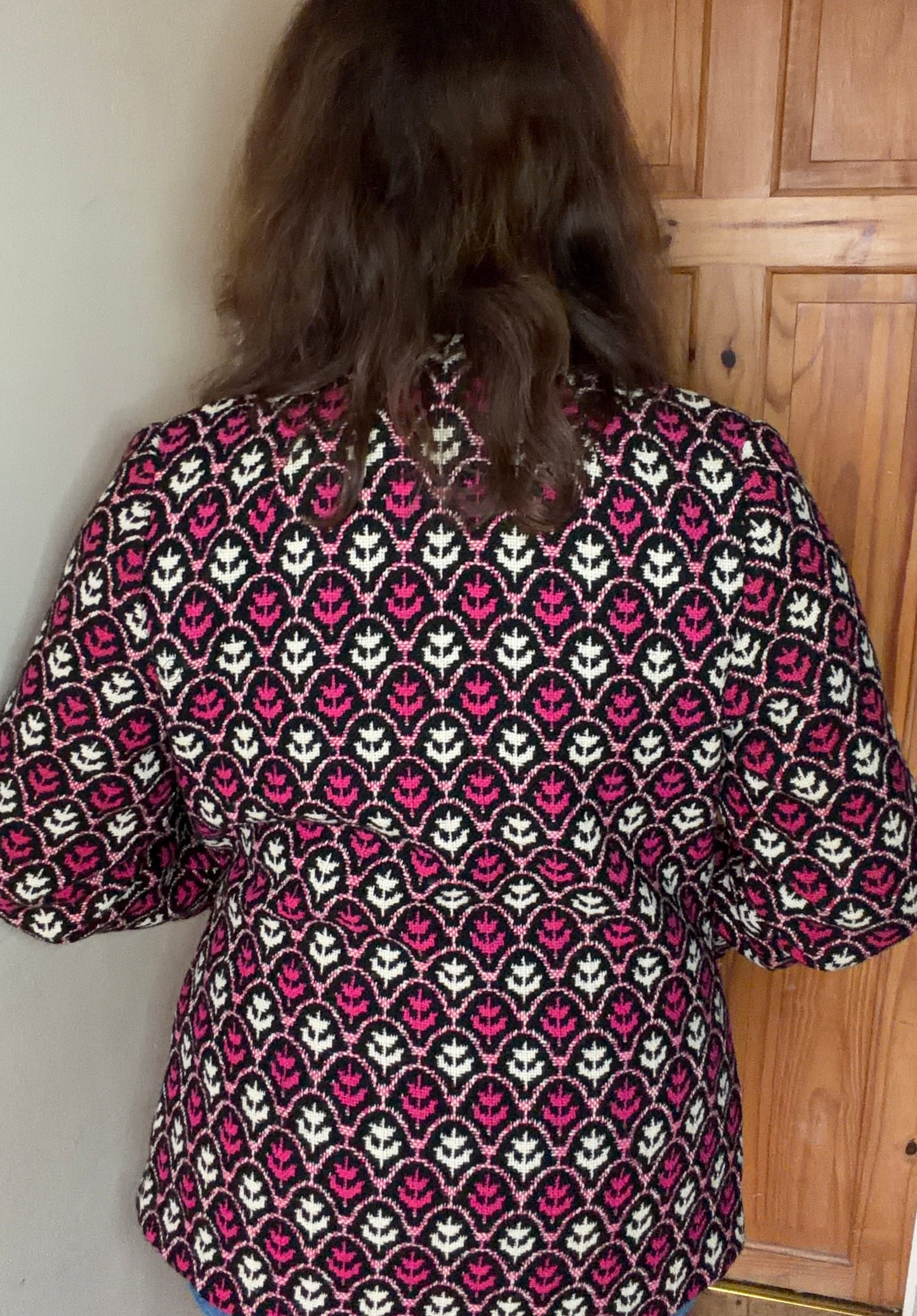 Vintage Brynkir Print Welsh Wool Tapestry jacket smart pink black white flower tulip size 12