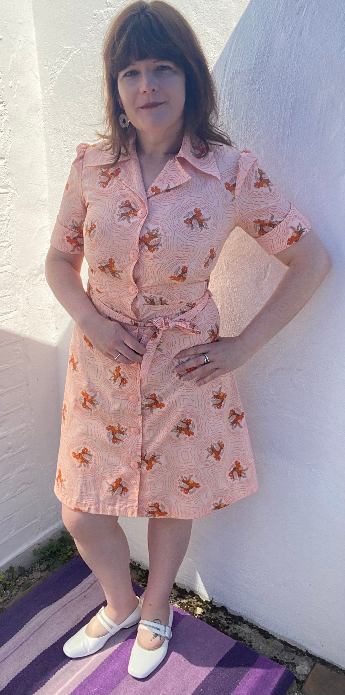 Vintage 70s Cotton polyester orange peach print belted shirt dress print size 10 12