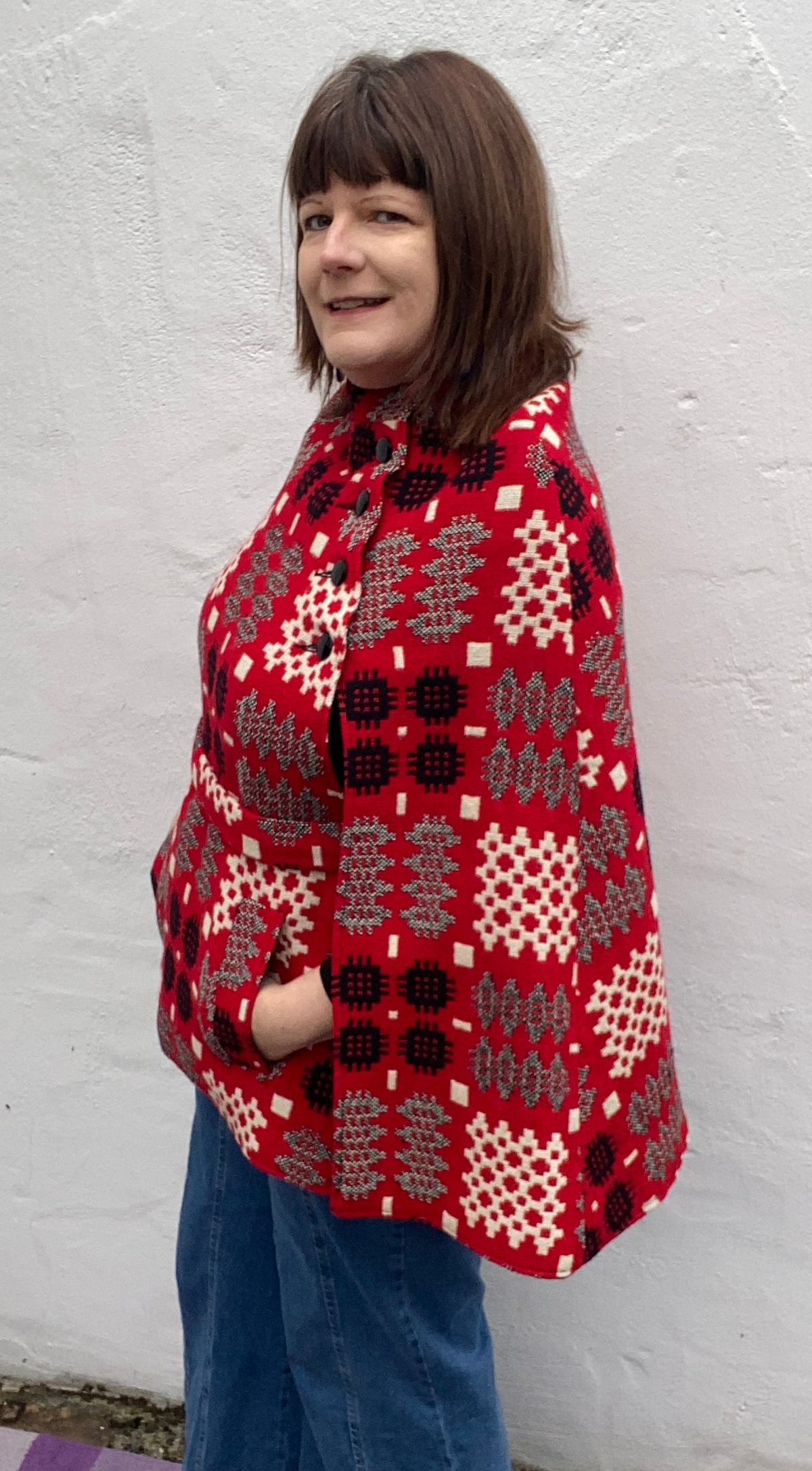 Vintage Welsh Wool Tapestry cape Portcullis print red white grey belt ...