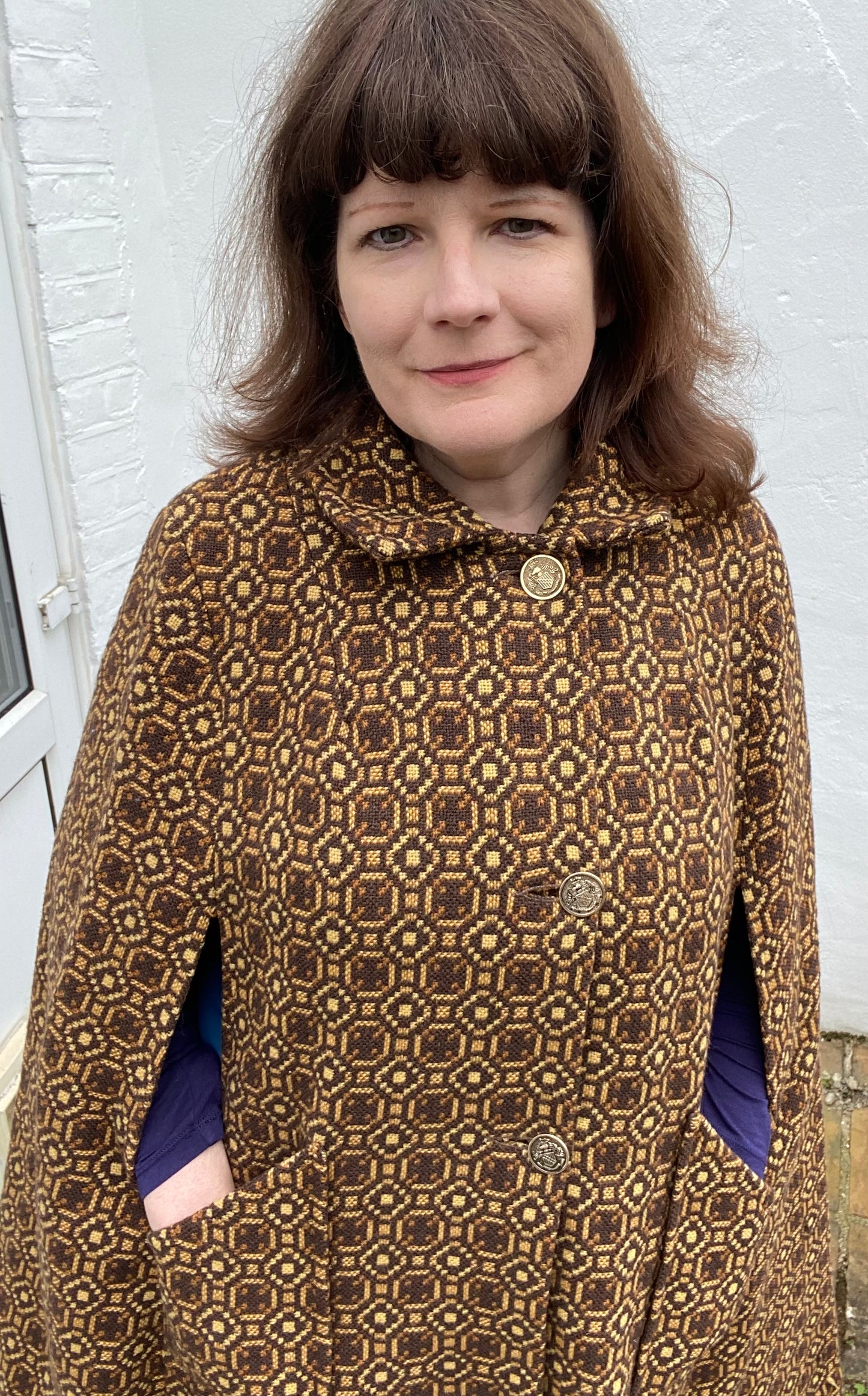 Vintage brown print long Welsh Wool Tapestry cape metal buttons size L