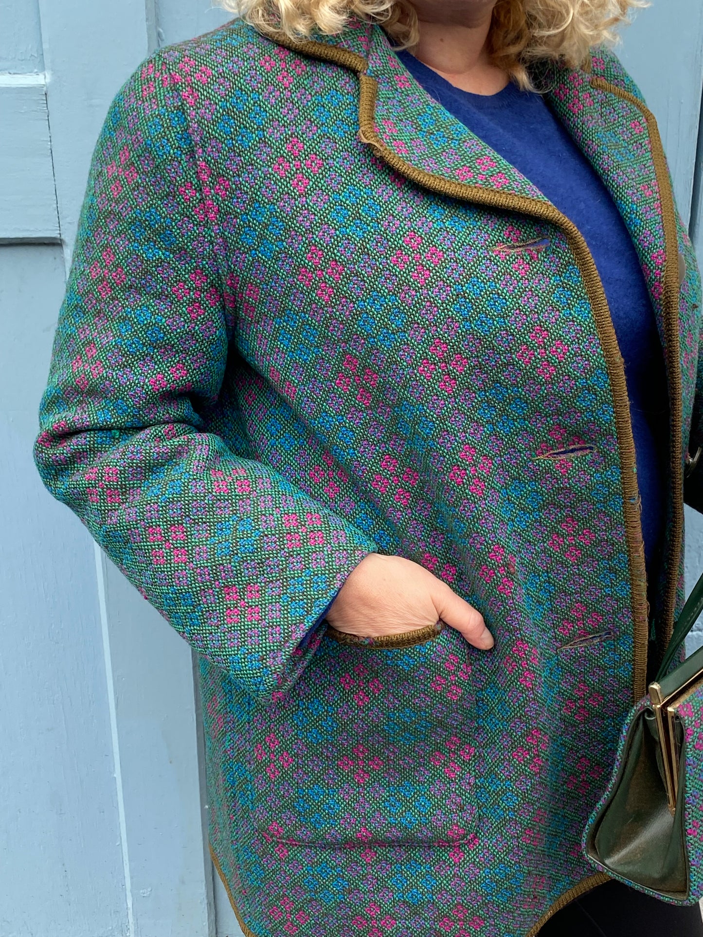 Vintage 60s Welsh wool Tapestry pea coat green pink print size 12  pockets