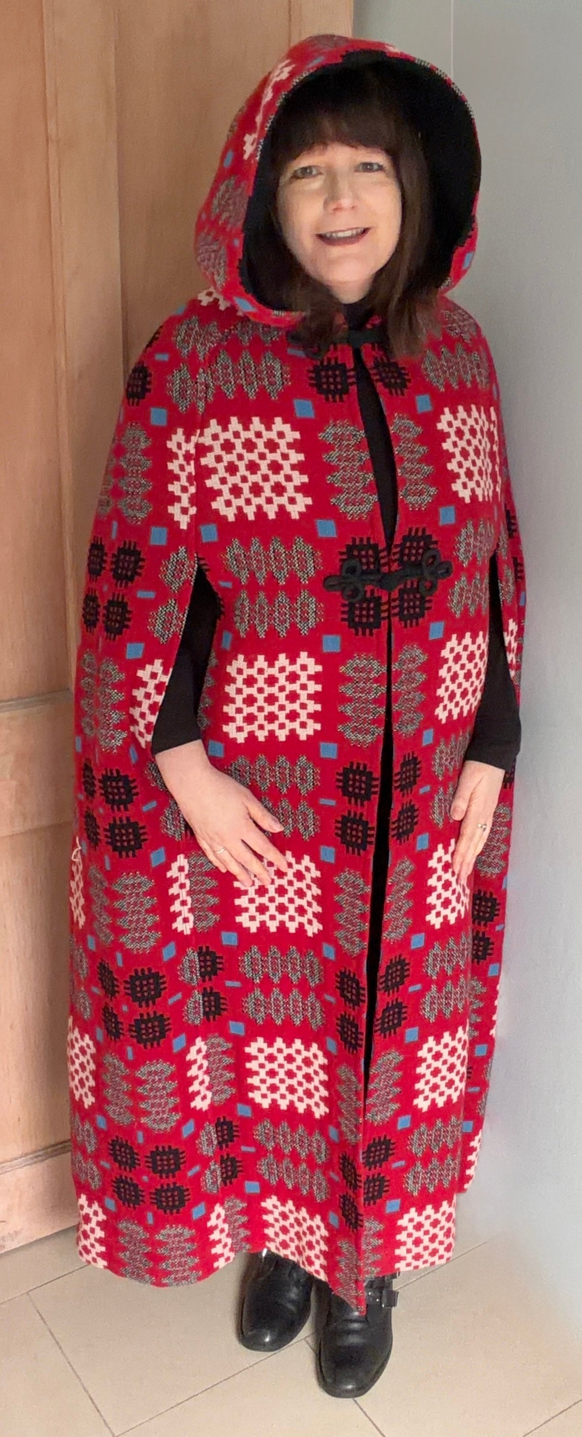 Welsh Wool Tapestry Capes – Banana Orange Vintage