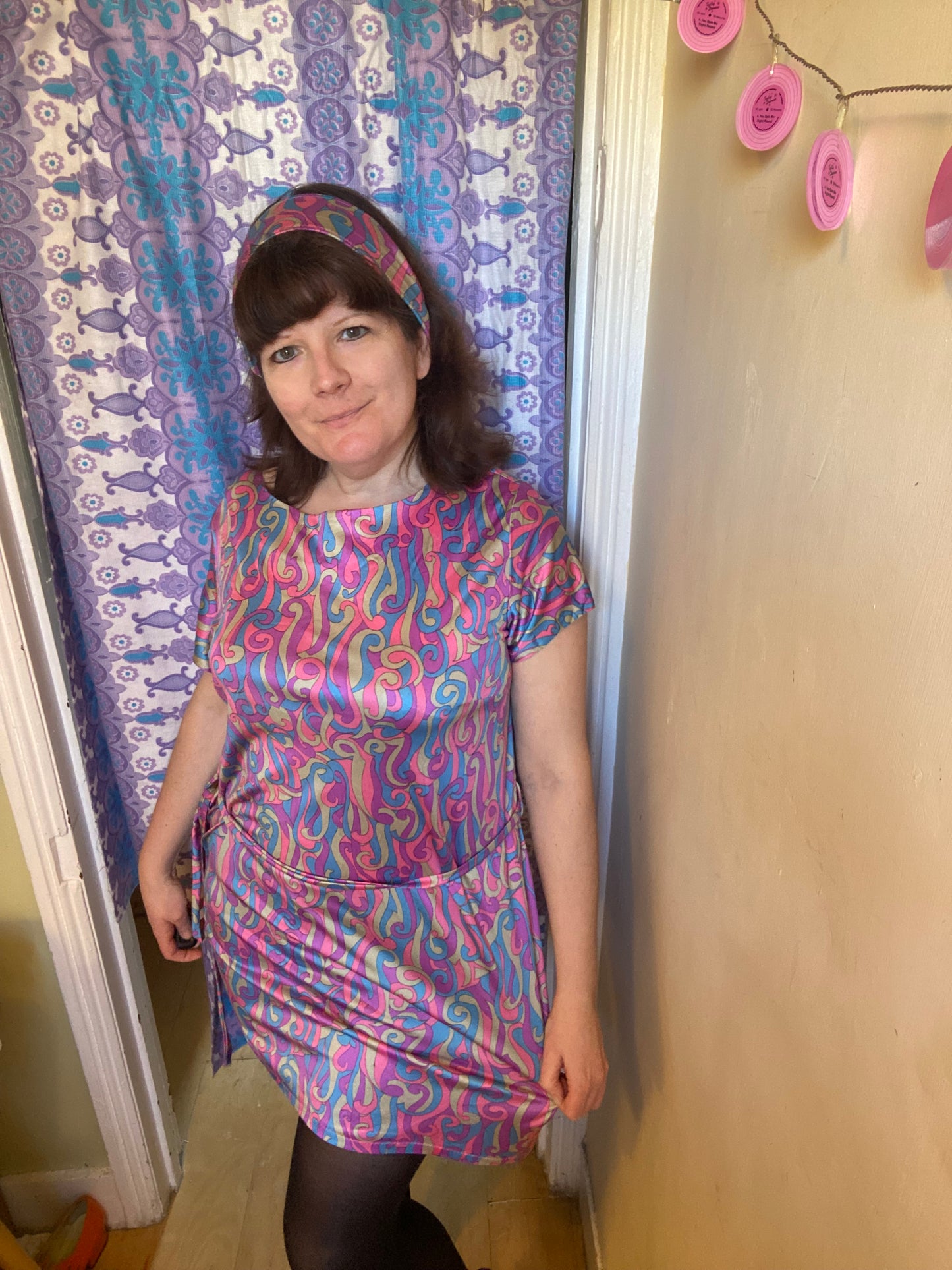 Vintage 60s Psychadelic pink blue print mini dress size 20 22 with matching belt & headband