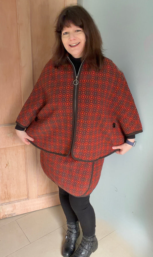 Vintage Orange brown geometric print  Welsh Wool Tapestry zip open short cape up to size 14