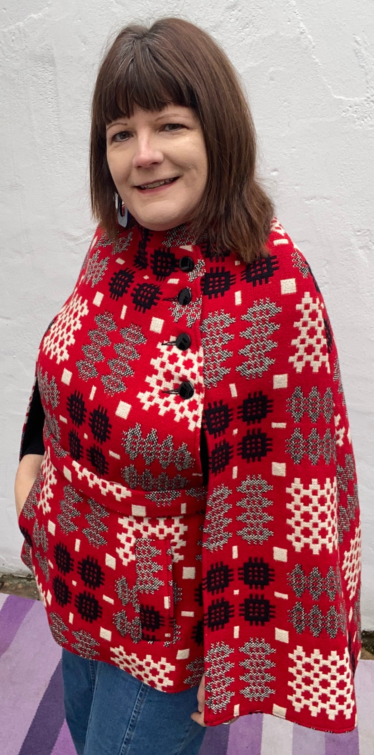 Vintage Welsh Wool Tapestry cape Portcullis print red white grey belt ...