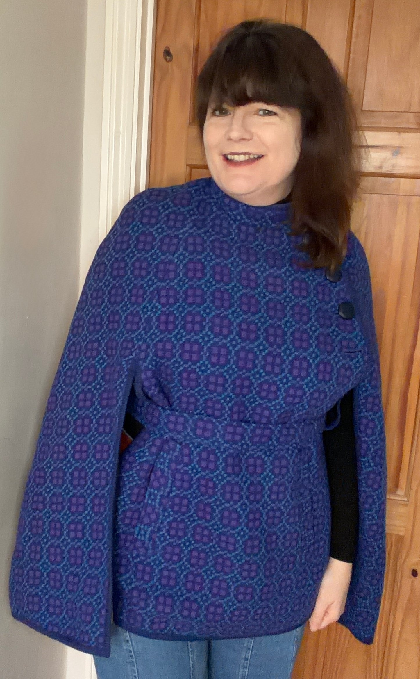 Vintage Welsh Wool Tapestry cape Eclipse geometric print blue pink belt side buttons pockets up to size 14. 40 inch bust