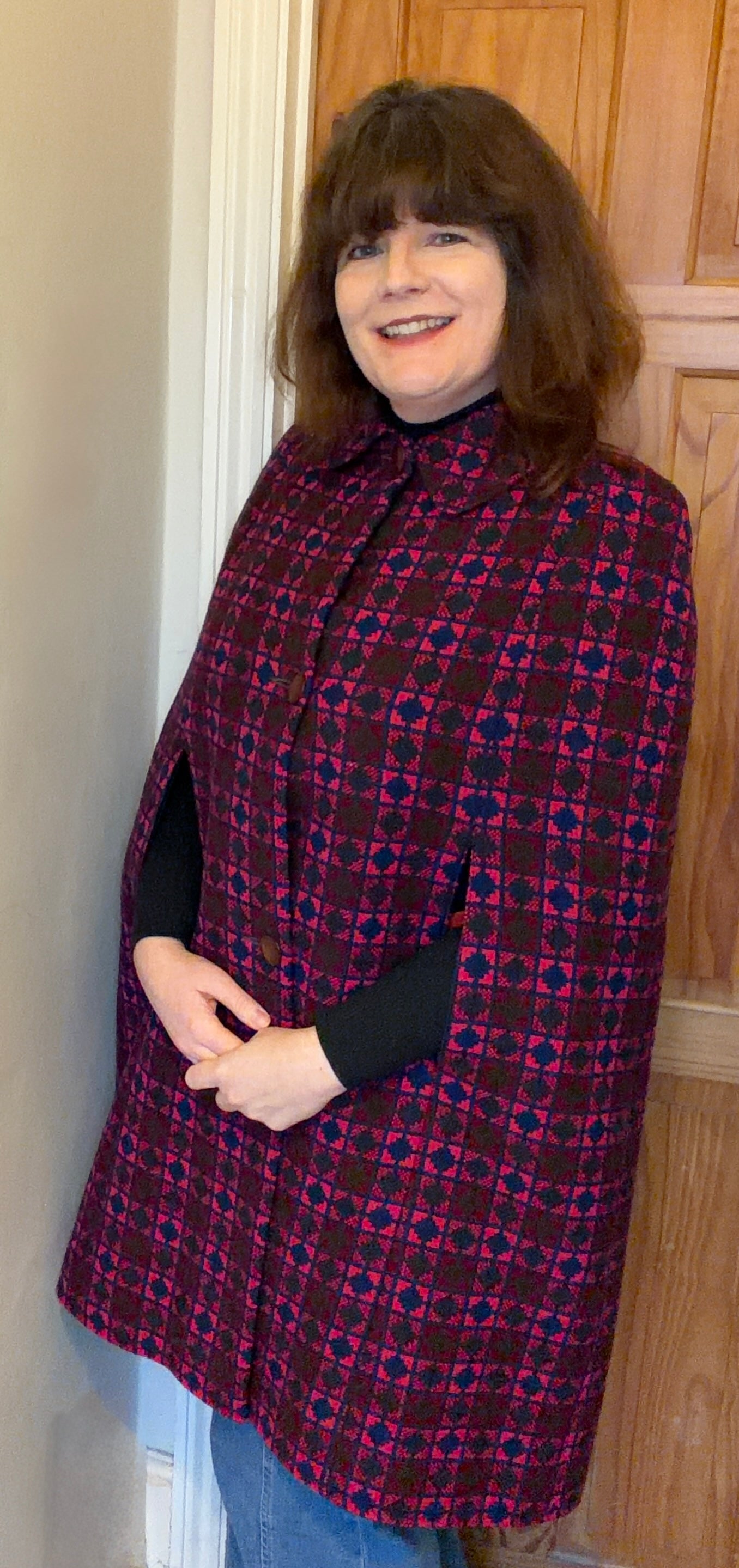 Vintage Welsh Wool Tapestry long cape geometric print pink purple mauve buttons up to size 14 16