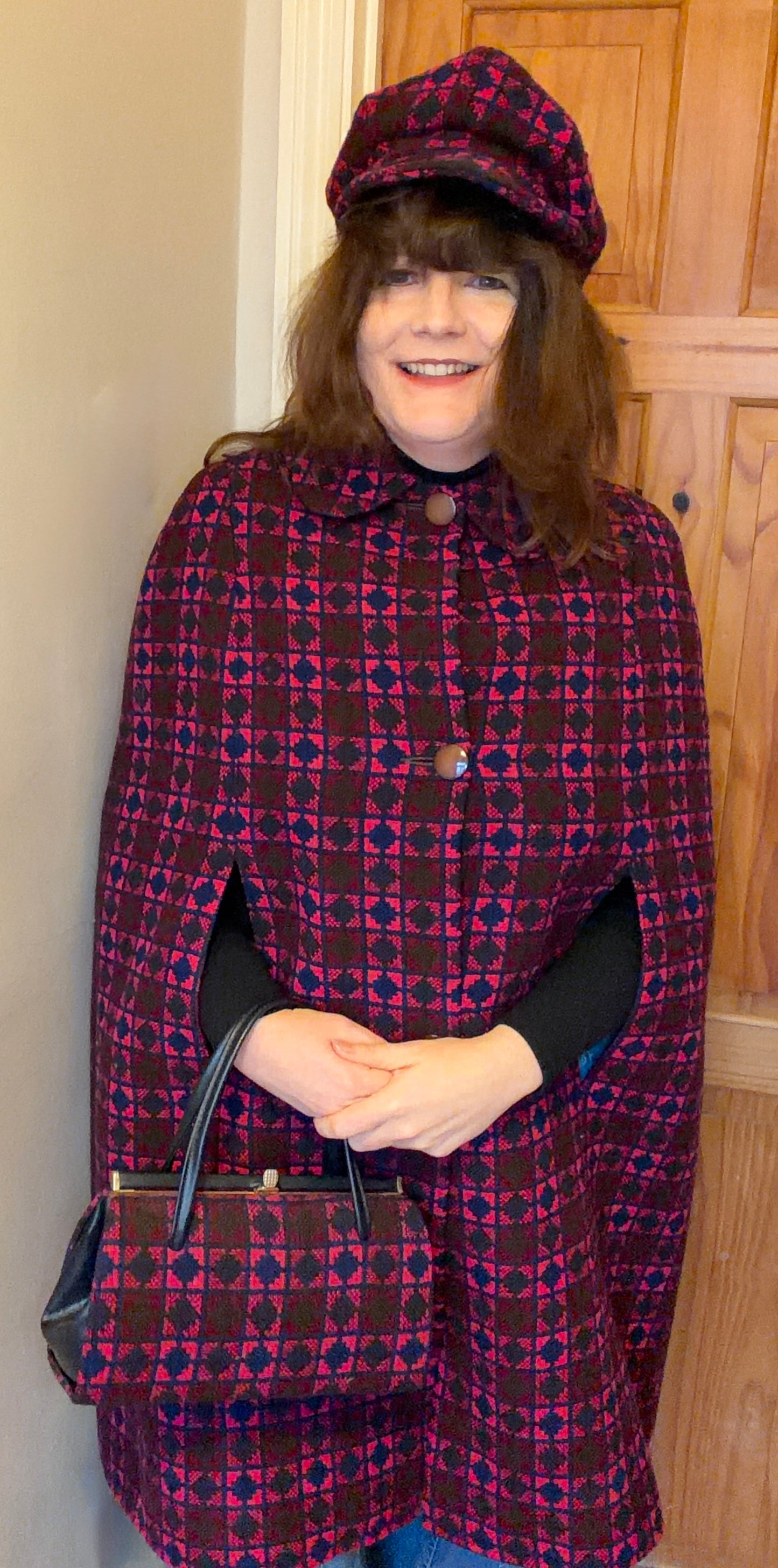 Vintage Welsh Wool Tapestry long cape geometric print pink purple mauve buttons up to size 14 16