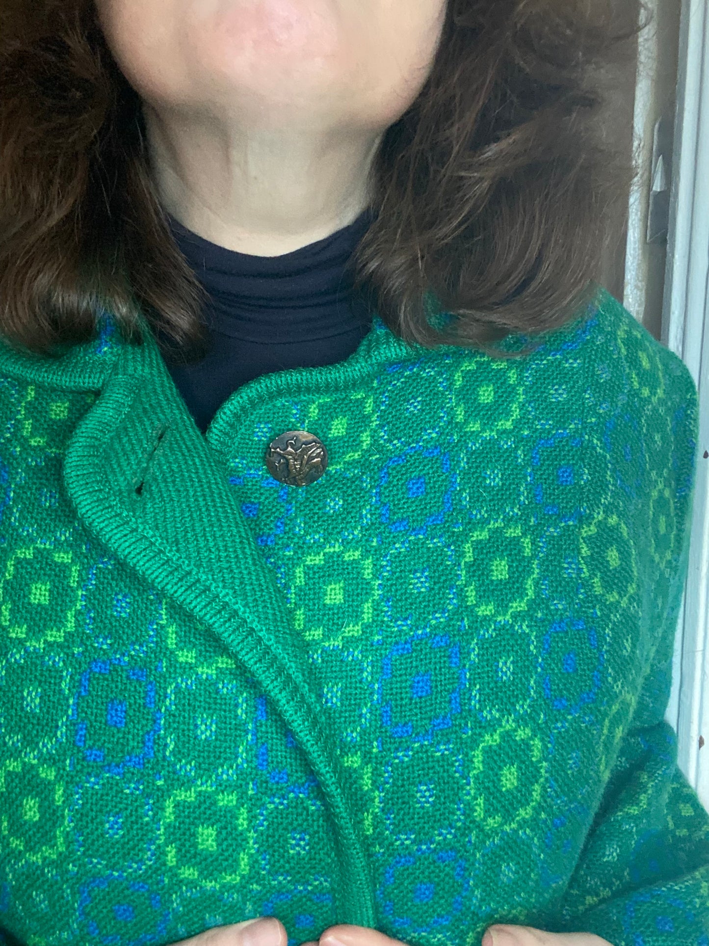 Vintage Welsh Wool Tapestry pea coat green print bronze dragon buttons pockets up to size 20 22