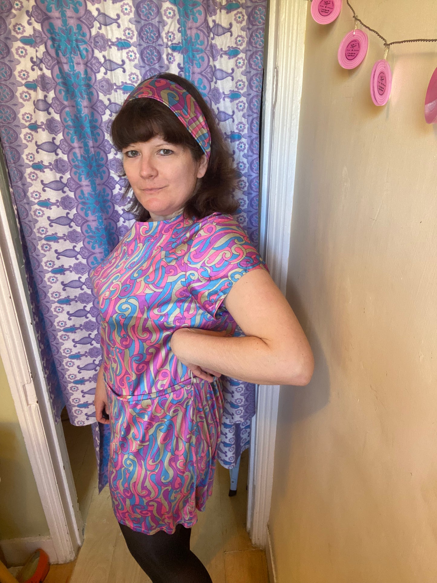 Vintage 60s Psychadelic pink blue print mini dress size 20 22 with matching belt & headband