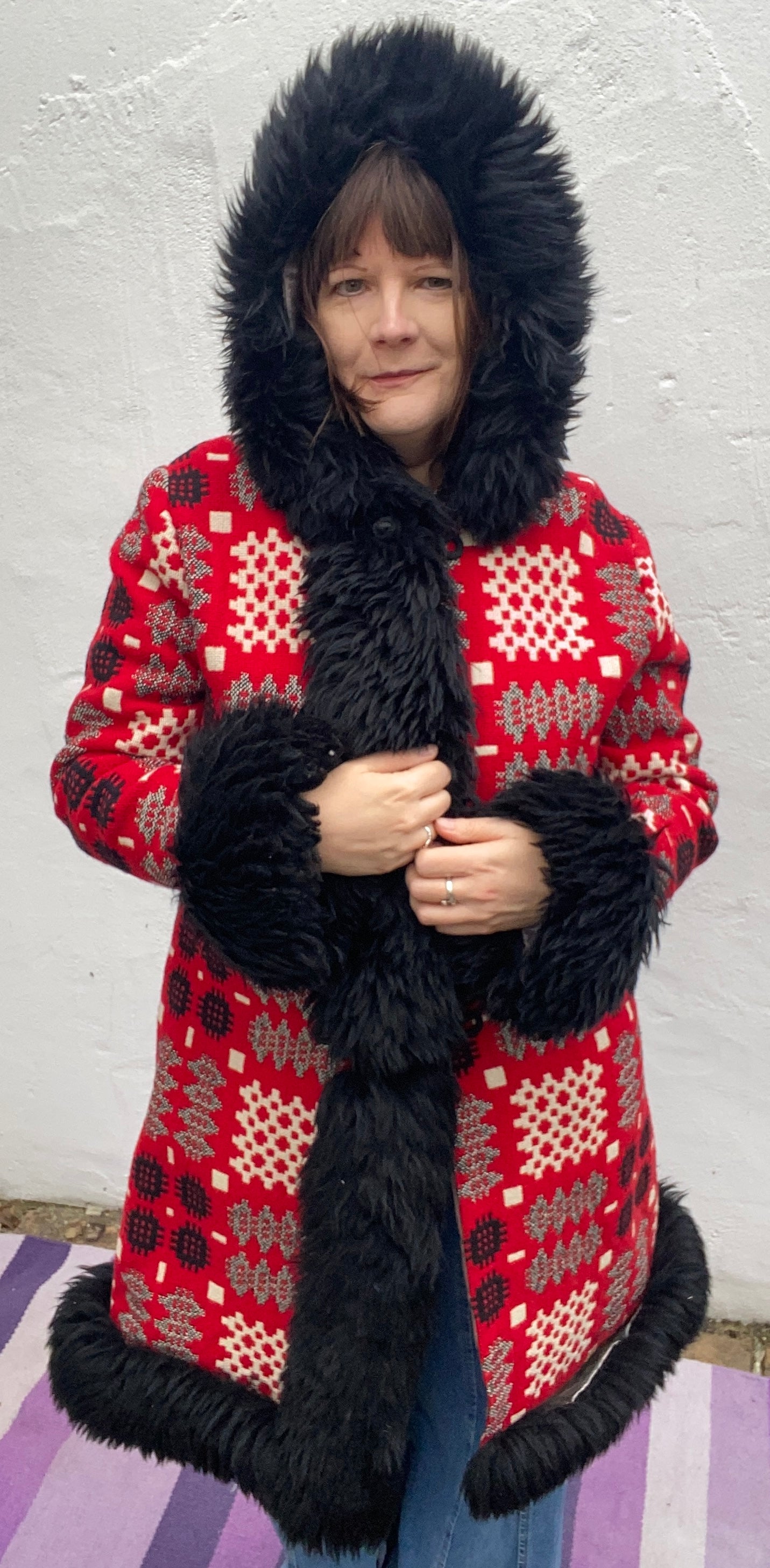 Vintage Welsh Wool Tapestry faux fur trim long hooded coat Pandy Red white grey up to size 16