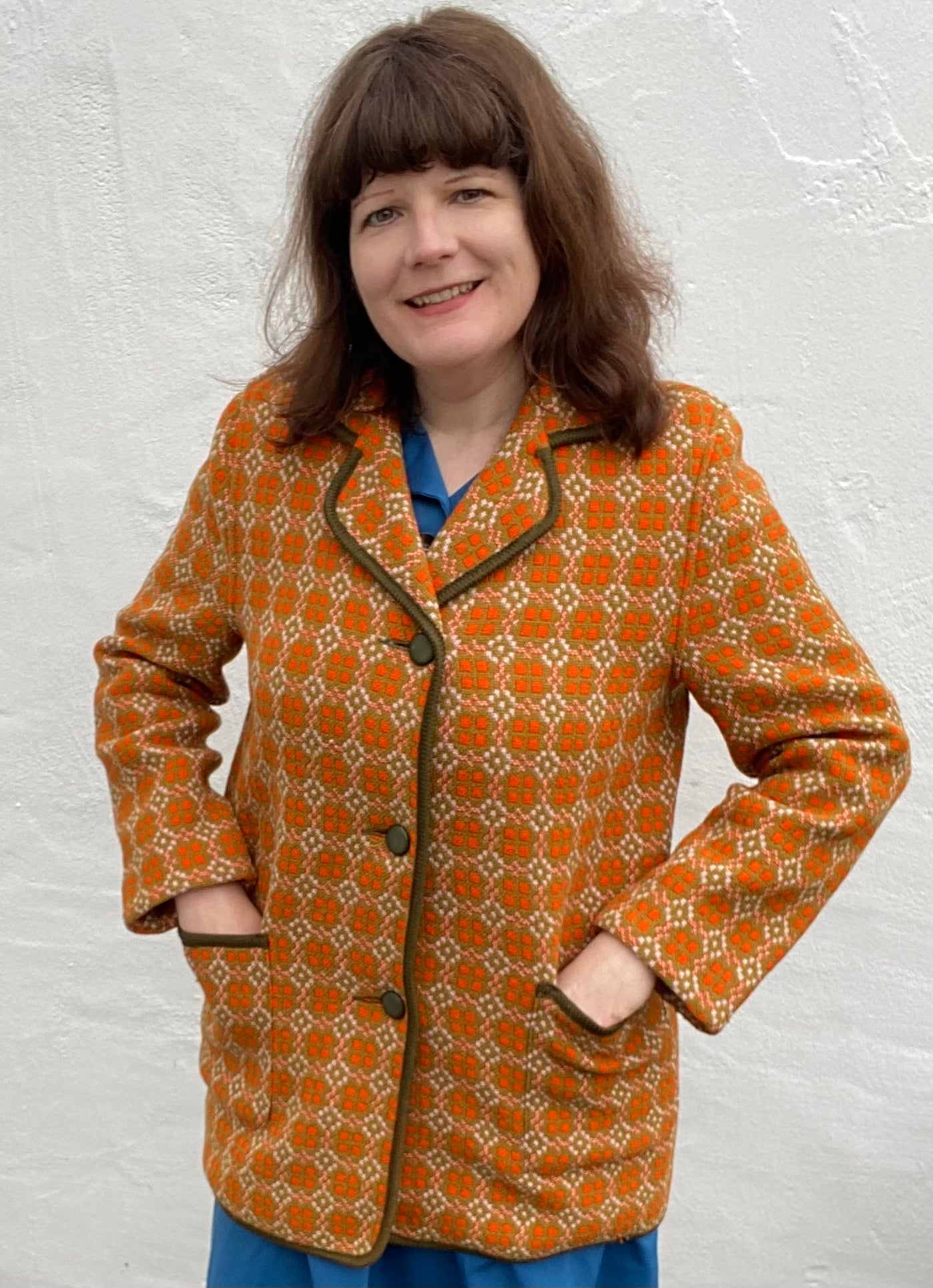 Vintage Welsh Wool Tapestry pea coat orange size geometric eclipse print size 14 pockets