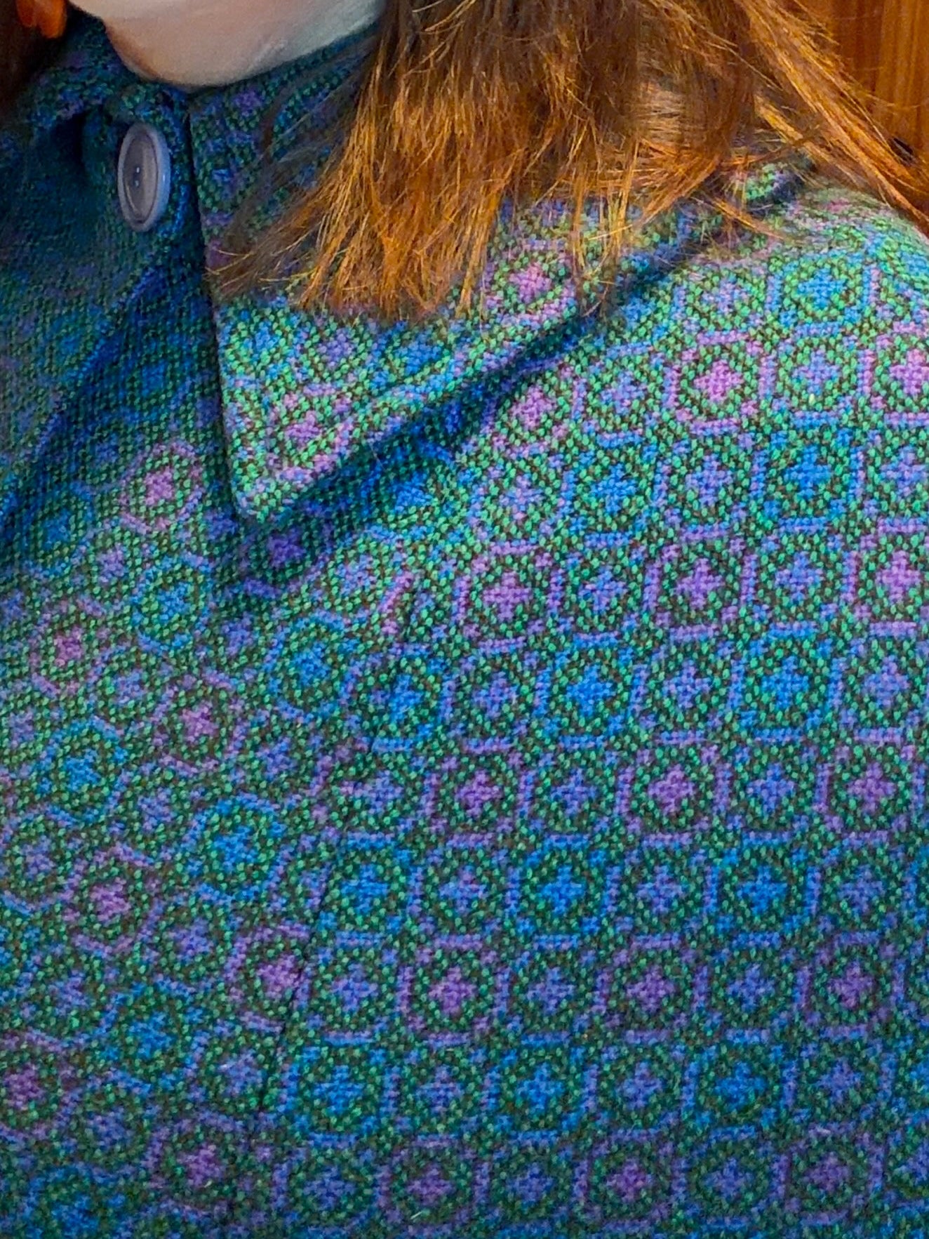 Vintage blue pink turquoise print long Welsh Wool Tapestry cape collar buttons up to size 18 20