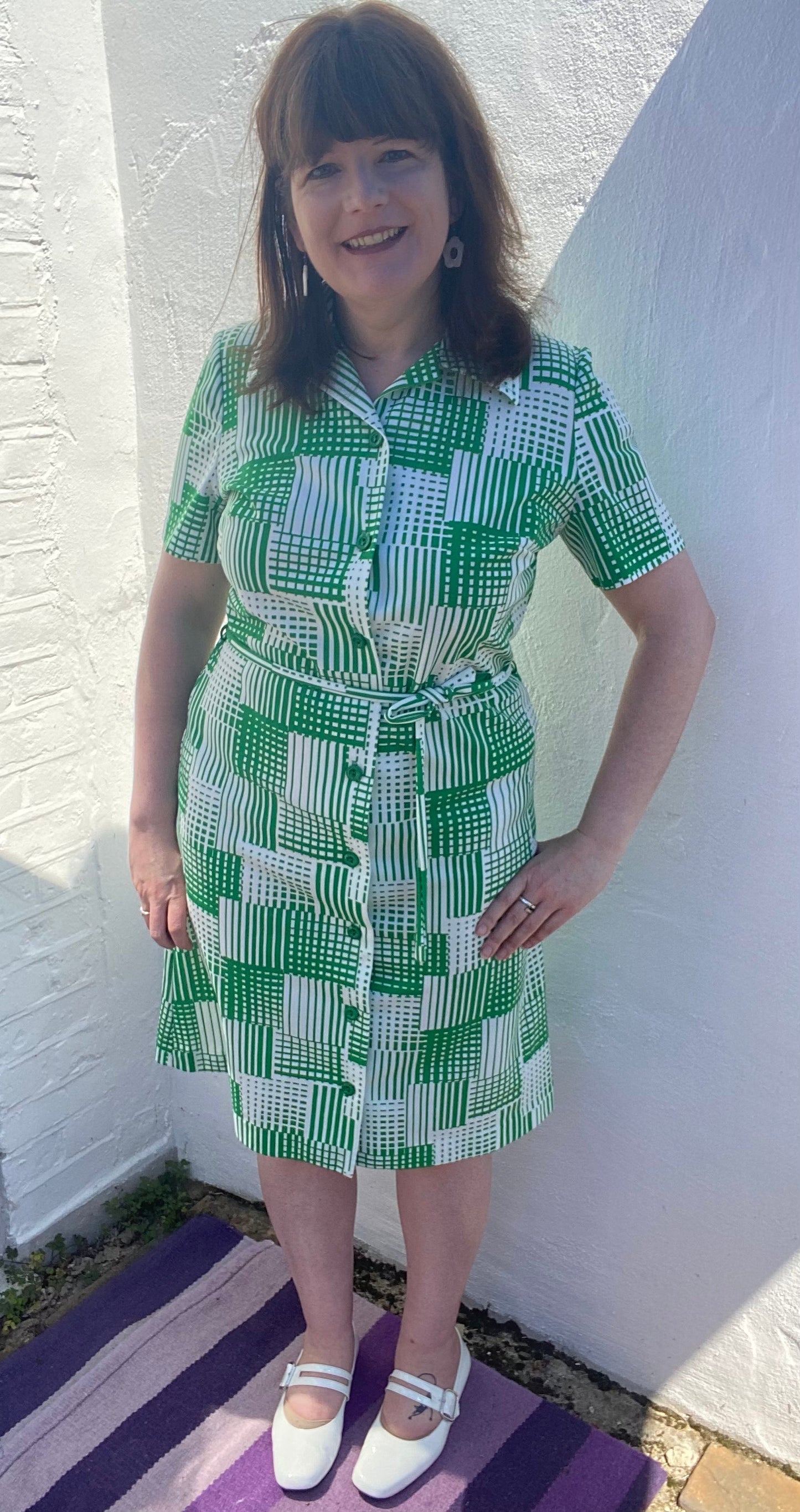 Vintage 70s green white St Michael shirt dress with belt short sleeves polyester size 14 16