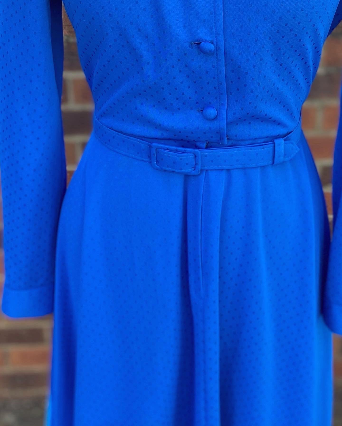 Vintage 70s beagle collar royal blue shirt dress by Winchester size 10 12