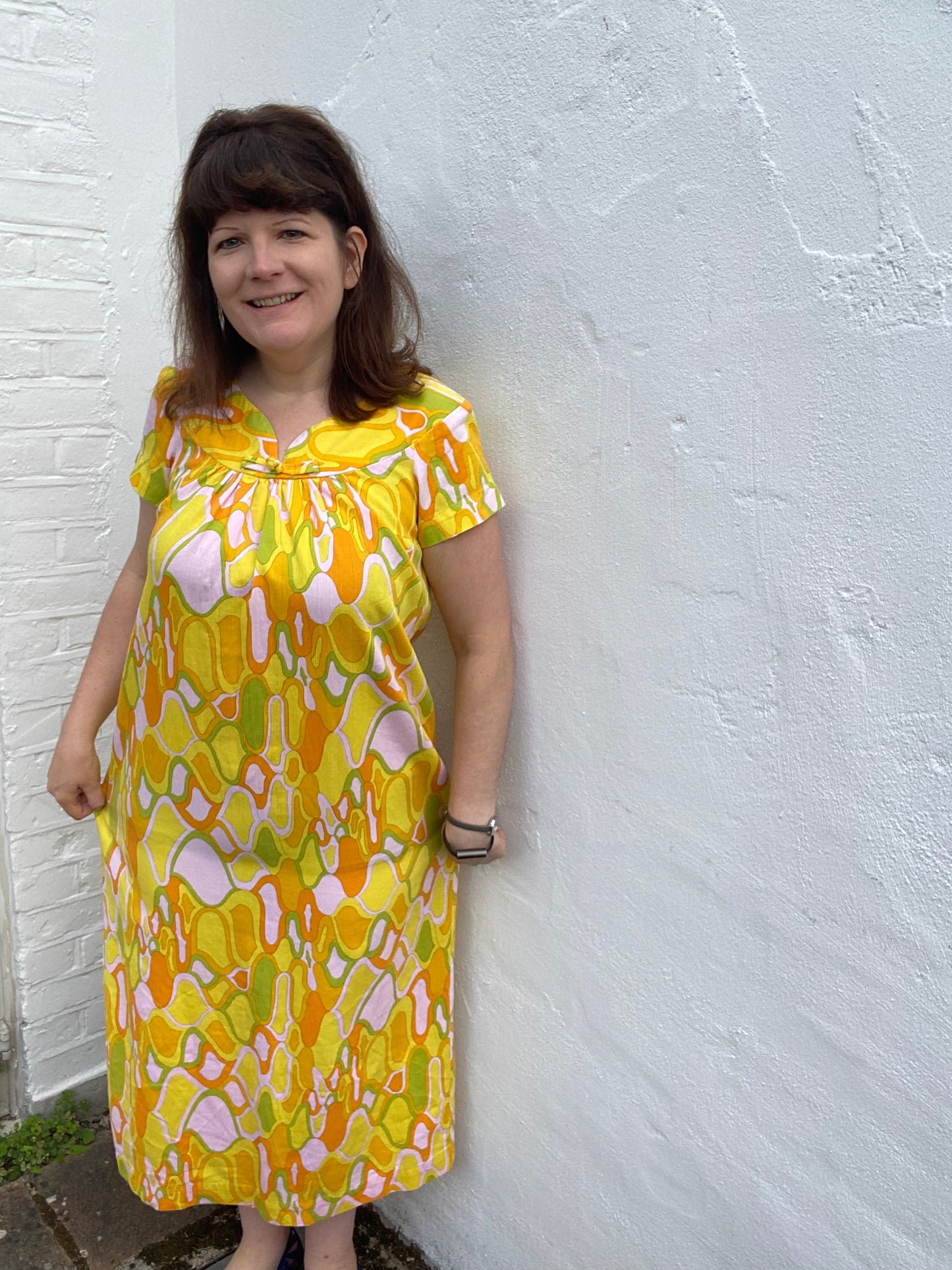 Vintage Bright Yellow Hawaiian Barkcloth 70s maxi dress [18 20]