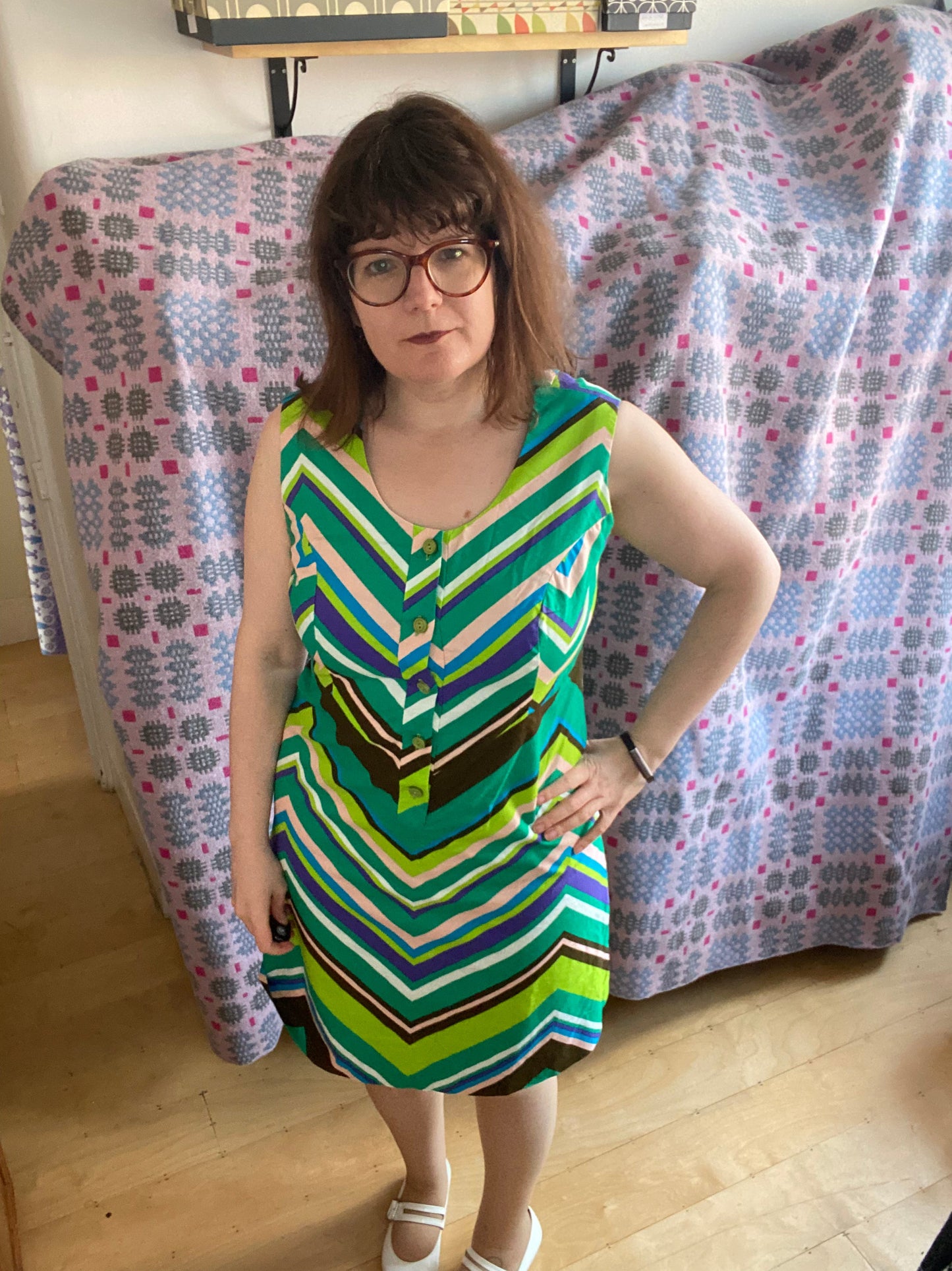 Vintage 70s 80s cotton sleeveless green print stripe zig zag dress button front size 14 16